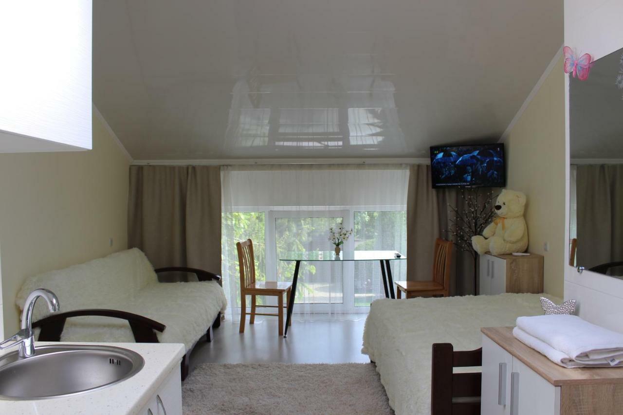 Guest House Butterfly Wing Odessa Luaran gambar
