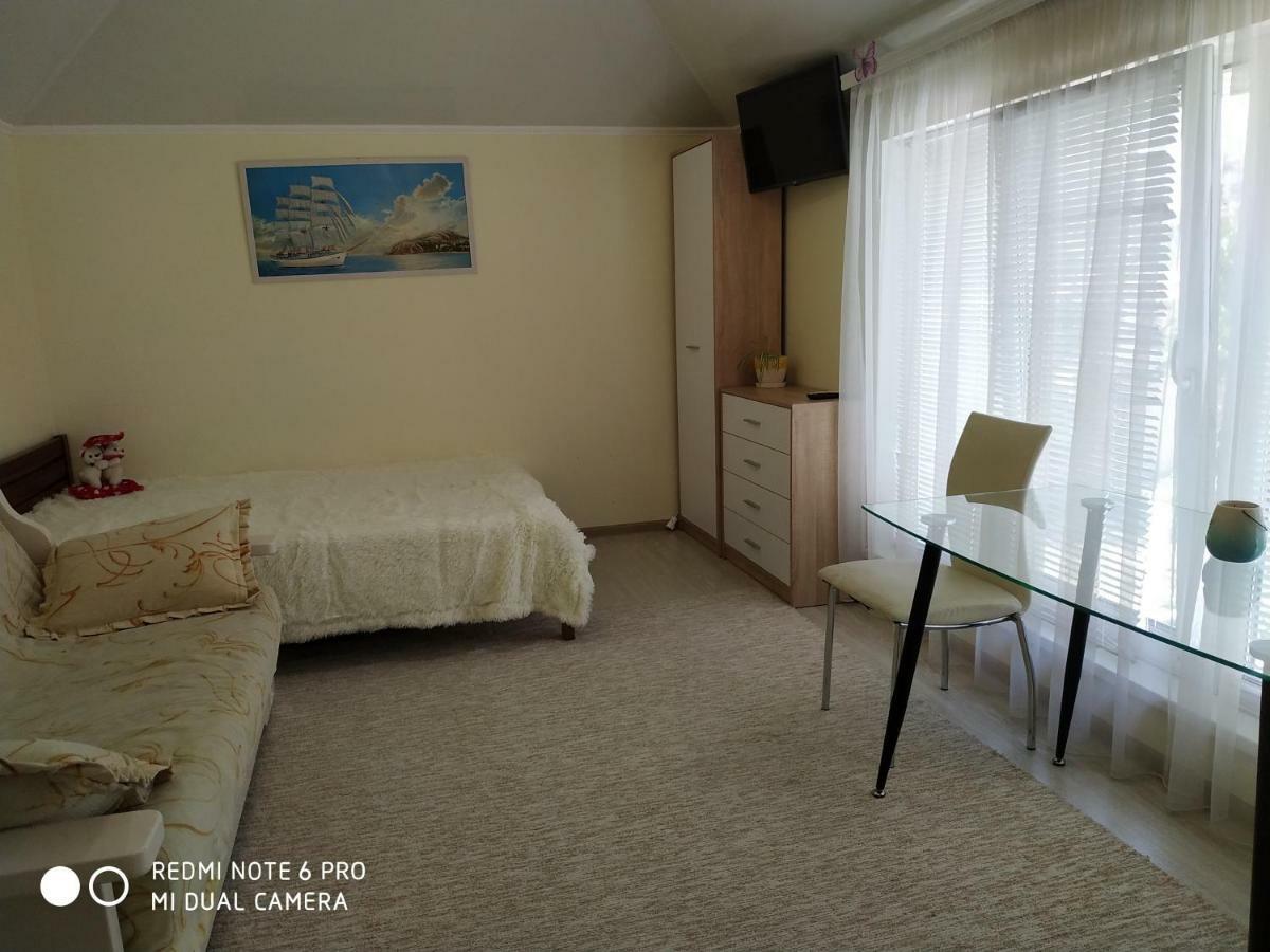 Guest House Butterfly Wing Odessa Luaran gambar