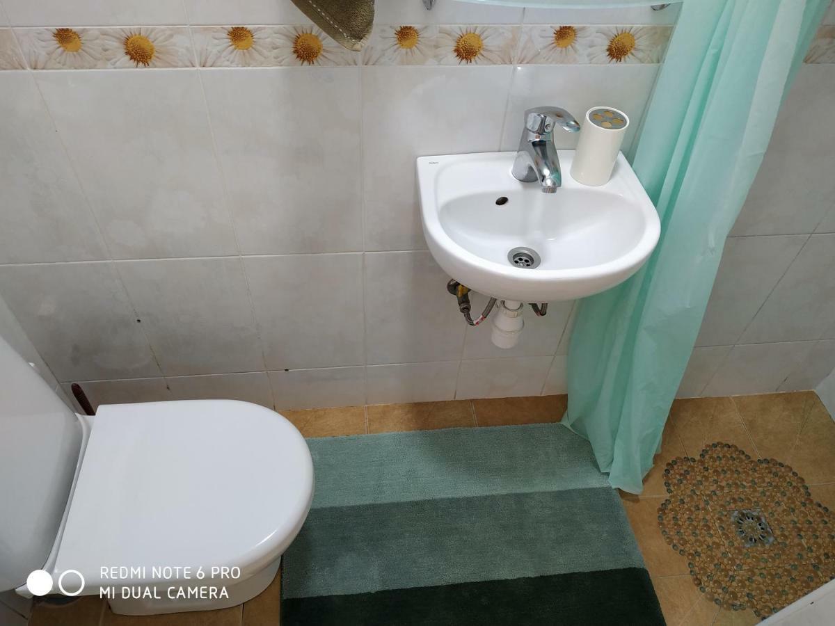 Guest House Butterfly Wing Odessa Luaran gambar