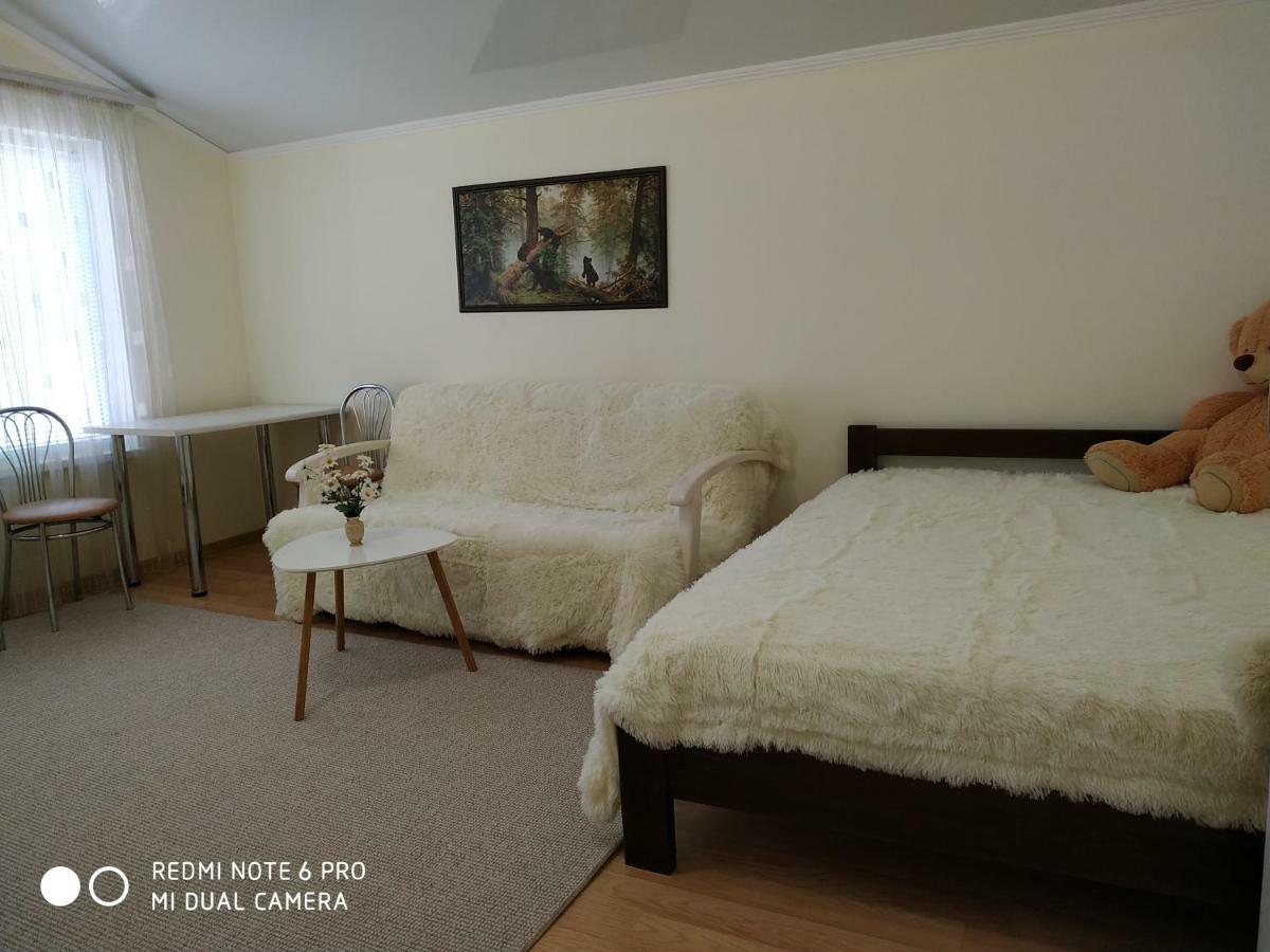 Guest House Butterfly Wing Odessa Luaran gambar