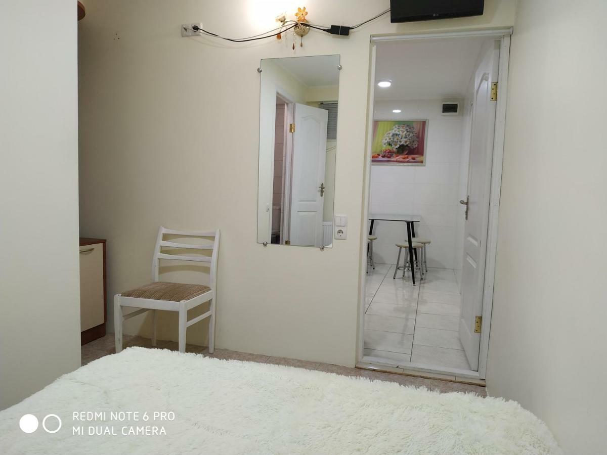 Guest House Butterfly Wing Odessa Luaran gambar