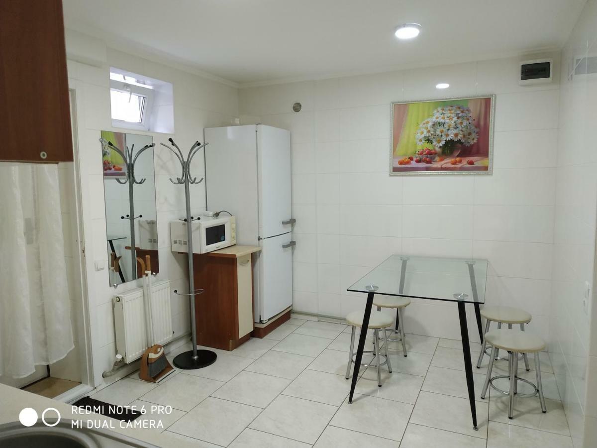 Guest House Butterfly Wing Odessa Luaran gambar